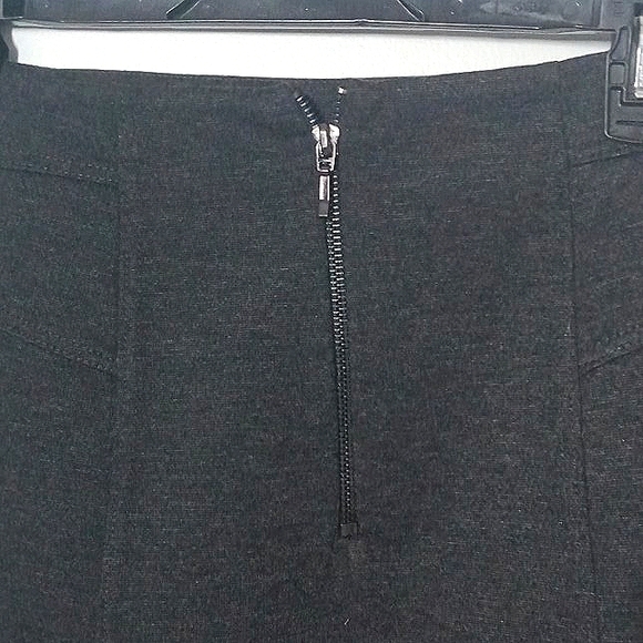 NY & Co skirt - Picture 9 of 14